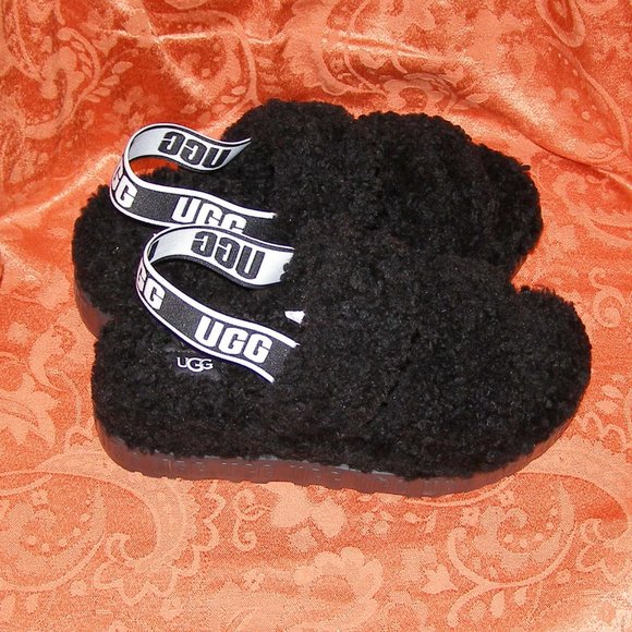 NEW size 8-8.5/39 UGG Oh Fluffita Fur Platform Slides - Picture 10 of 10